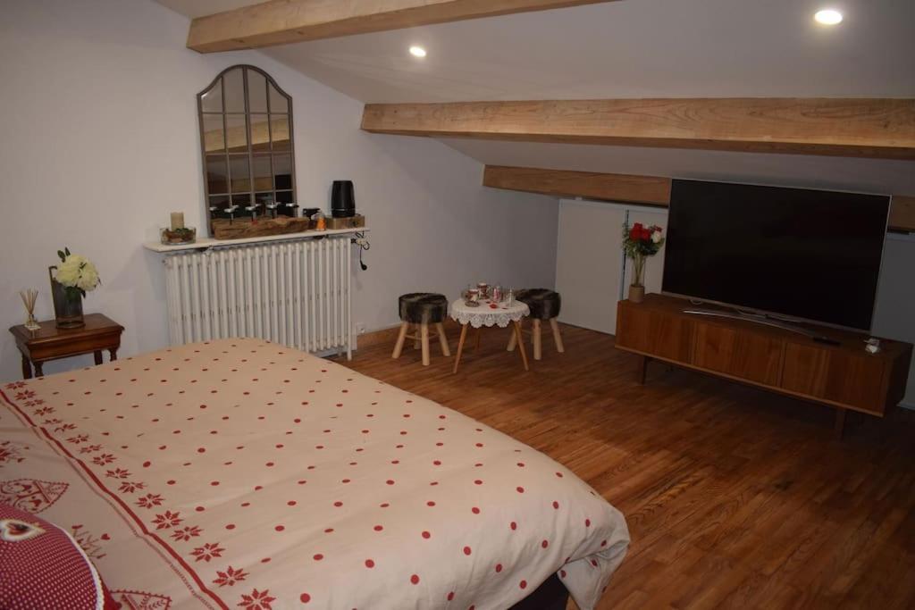 Bed and Breakfast Domaine La Tuilerie Guîtres Pokoj fotografie